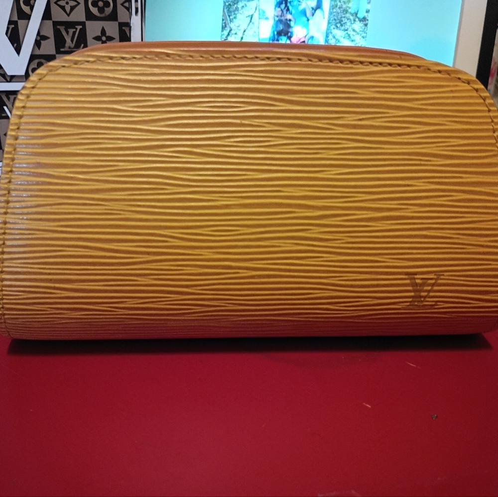LV Yellow Epi Leather Pouch (peeling inside)
